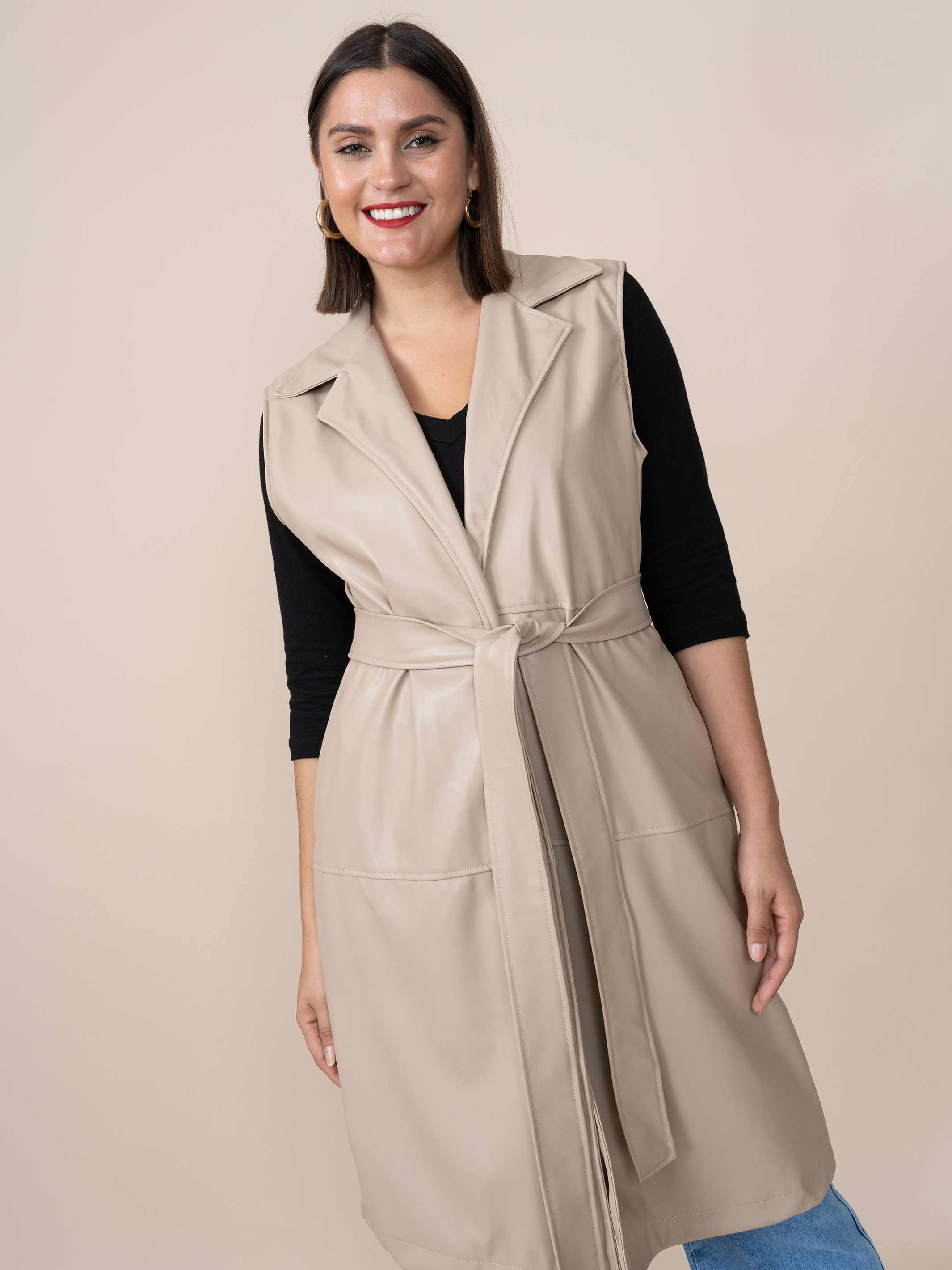 Chaleco de Cuerina Vanessa Crema