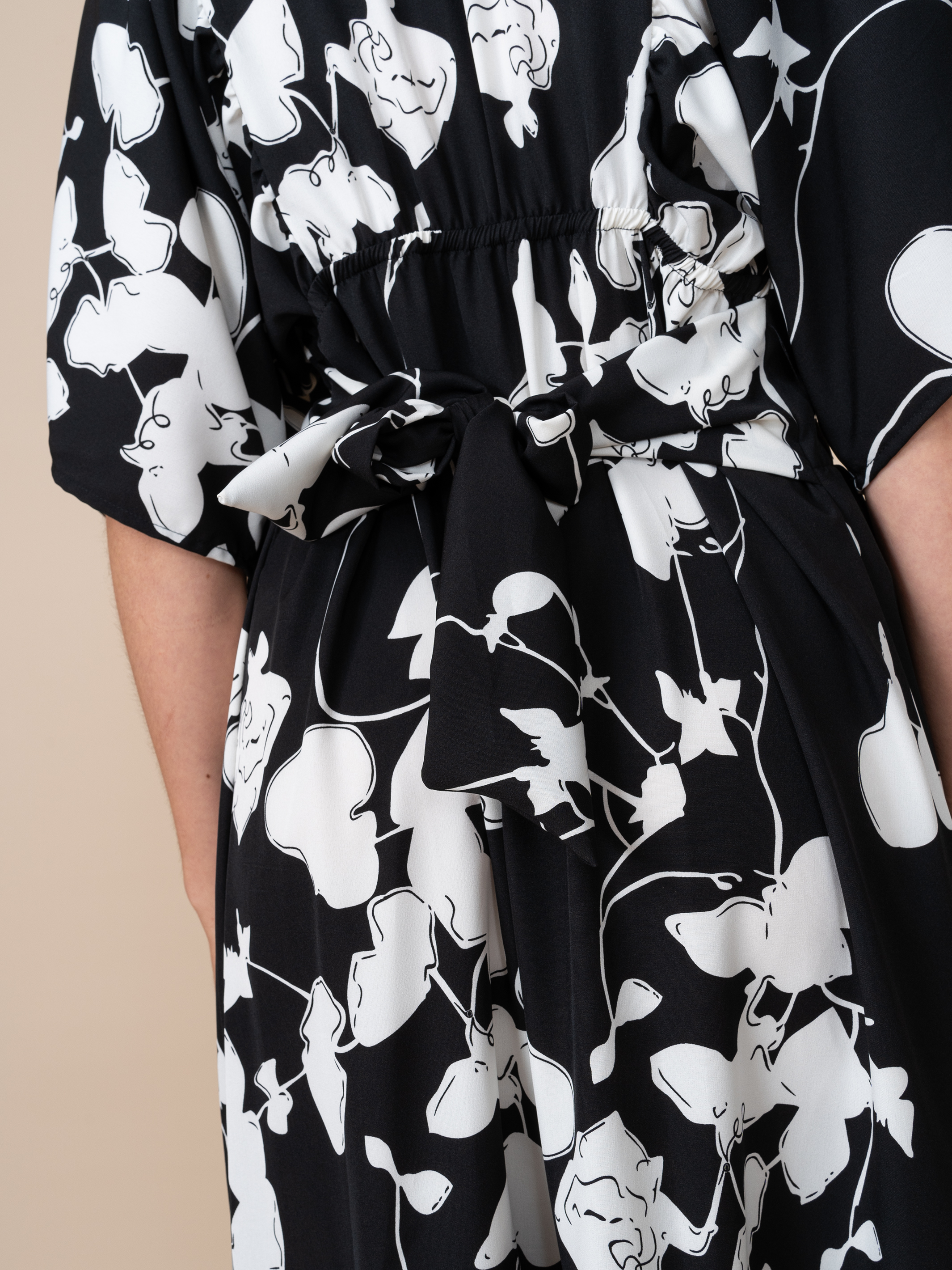 Vestido Fabiola Estampado Negro