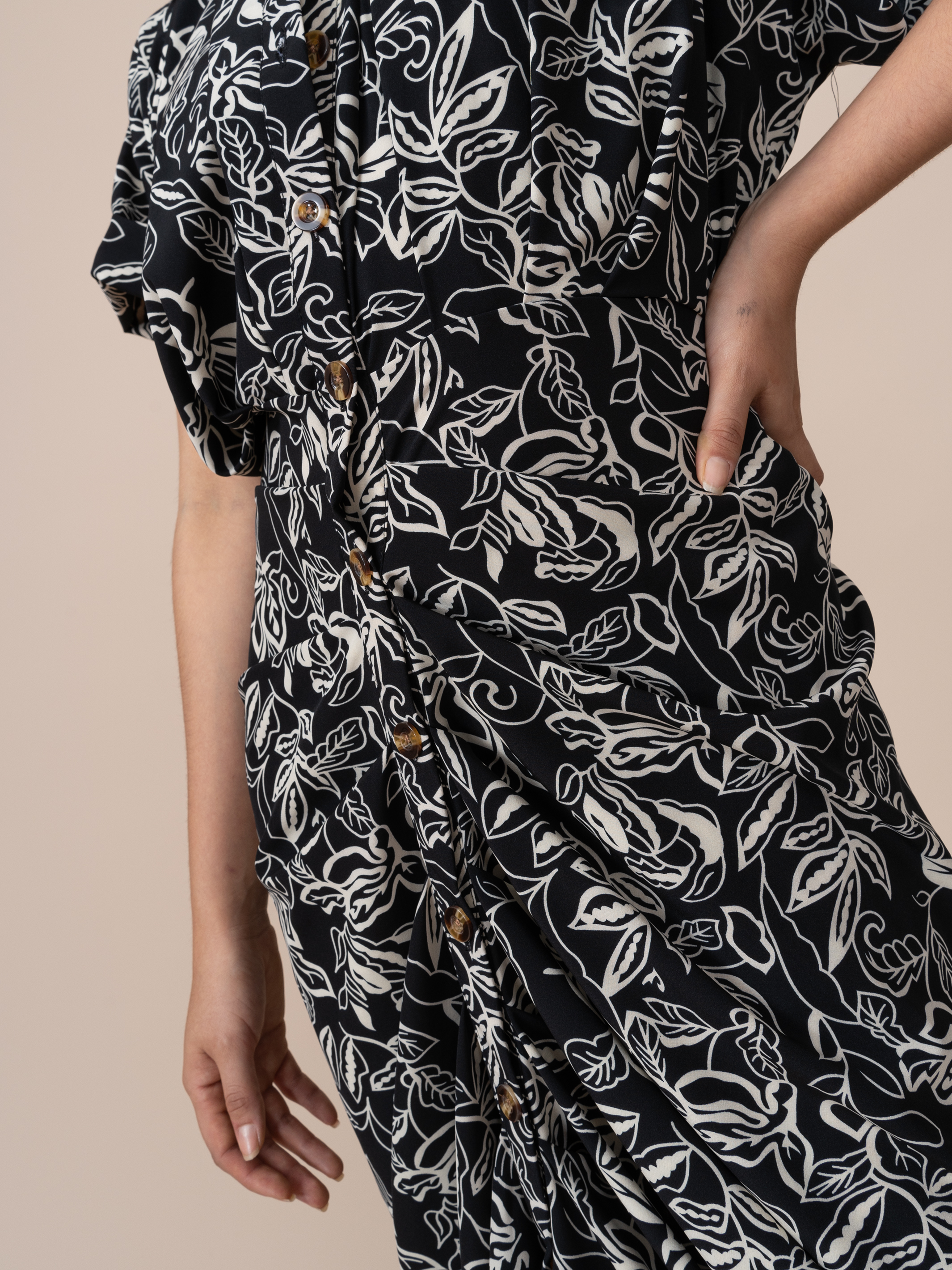 Vestido Patricia Estampado Negro