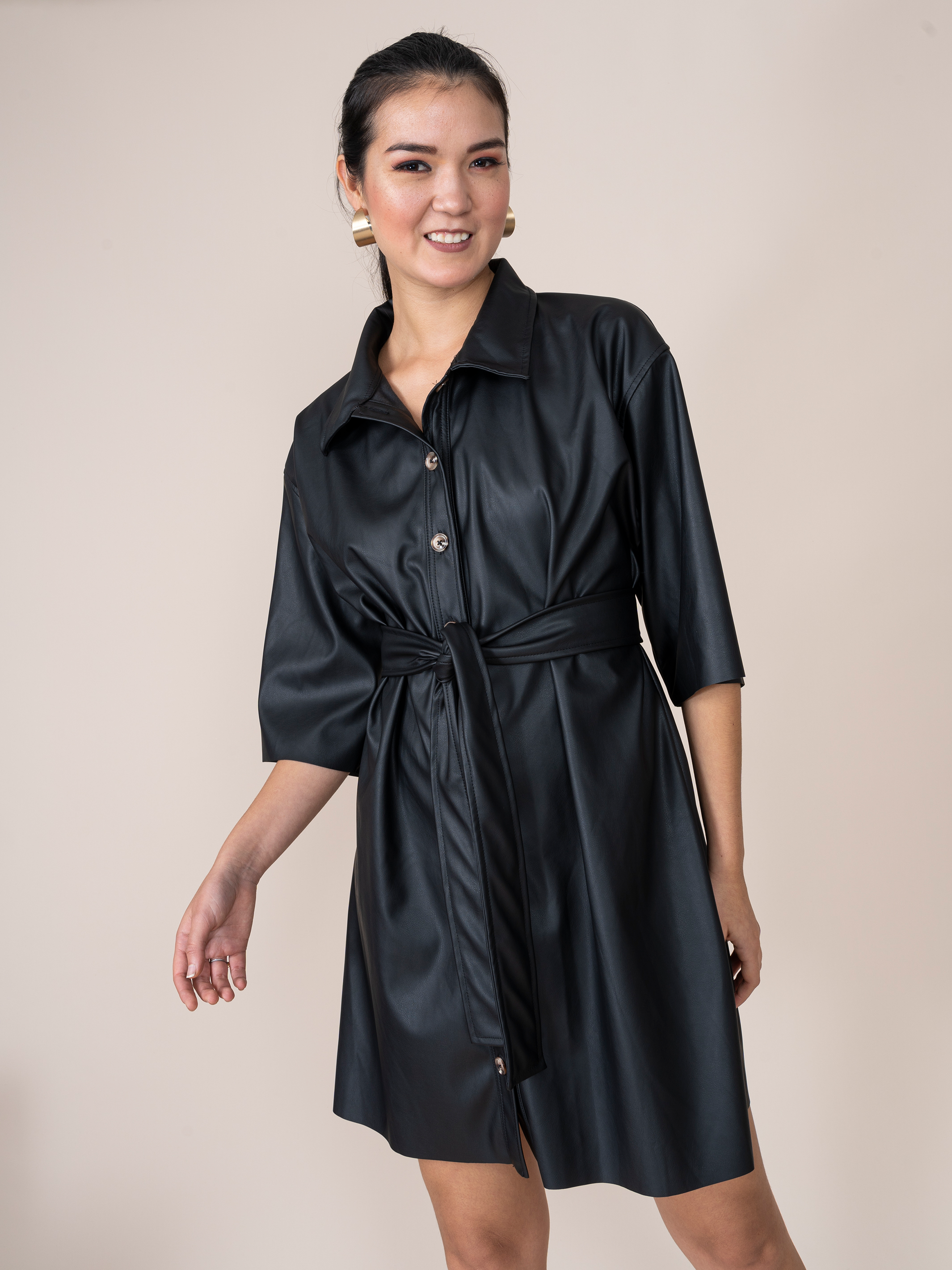Vestido de Cuerina Alondra Negra