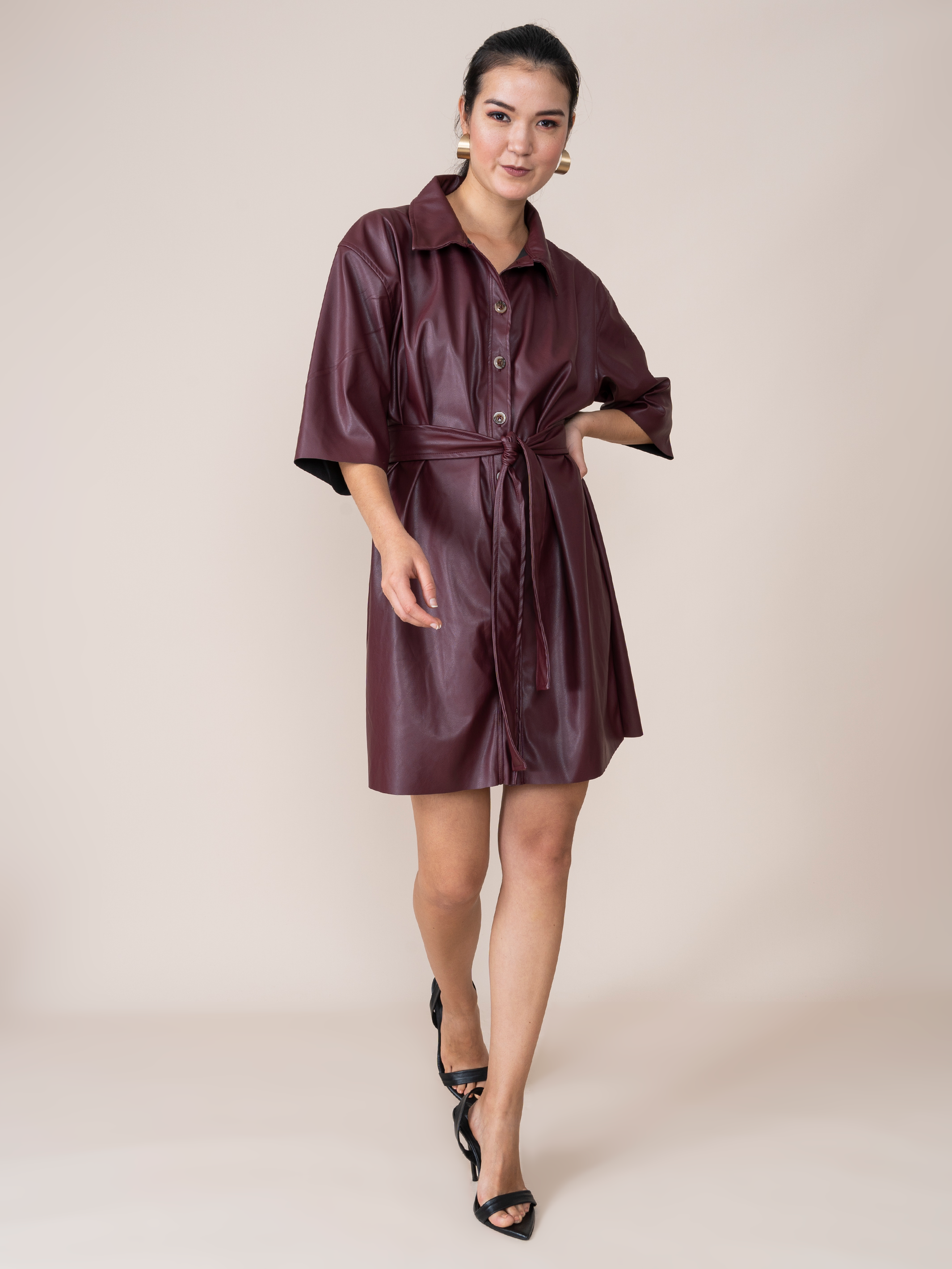 Vestido de Cuerina Alondra Guinda