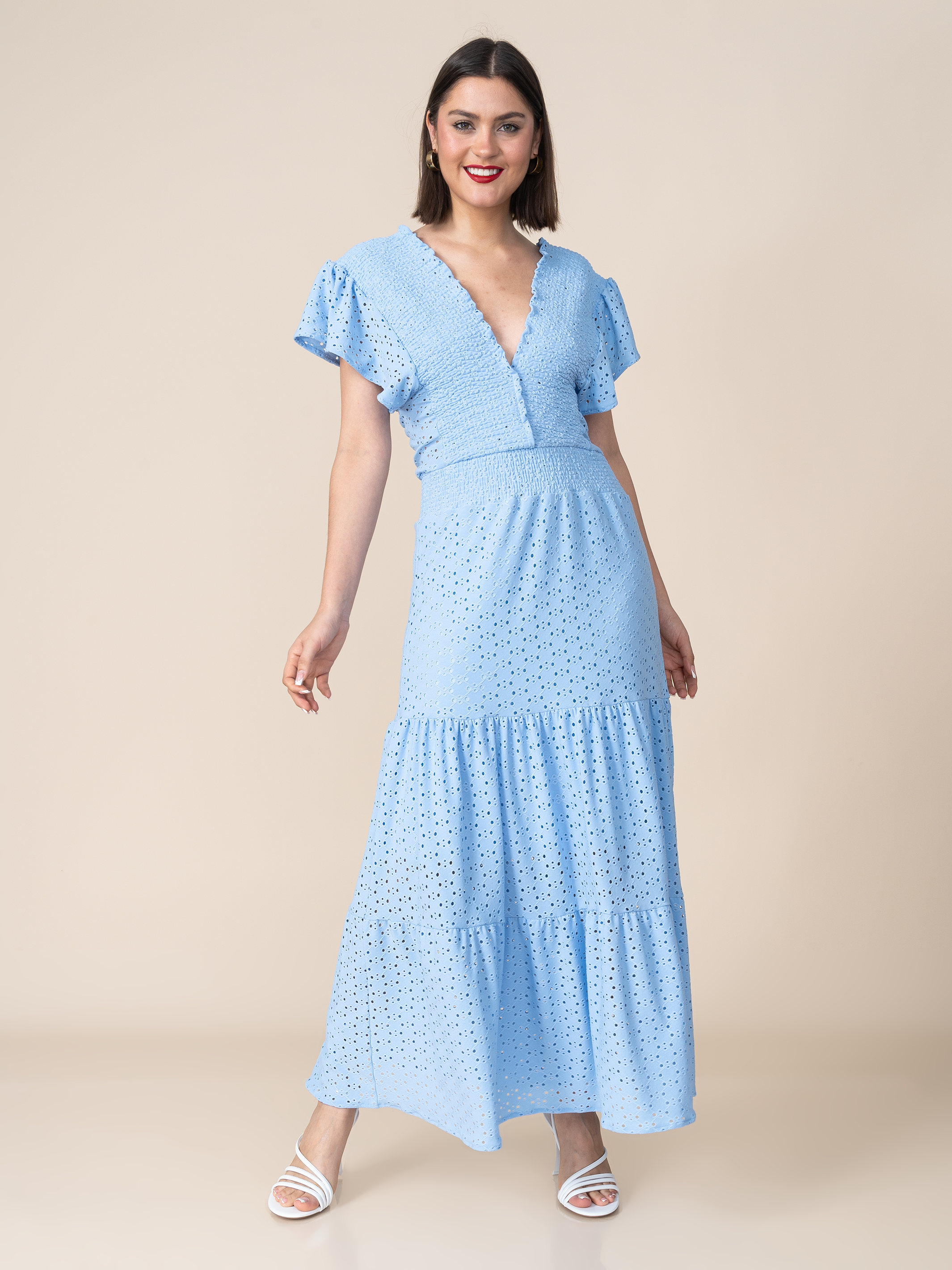 Vestido de Broderie Estela Celeste
