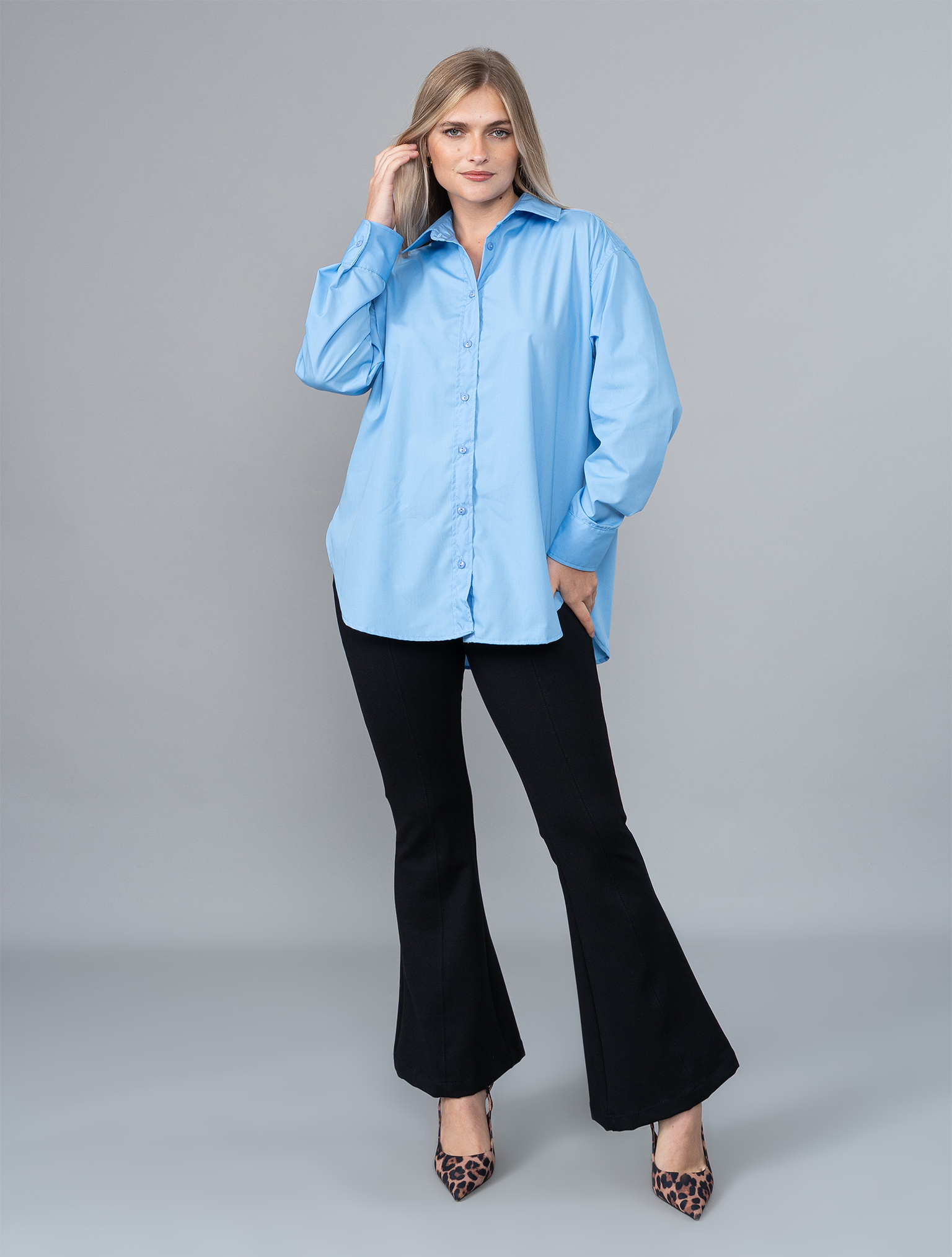 Camisa Valeria Celeste en Popelina
