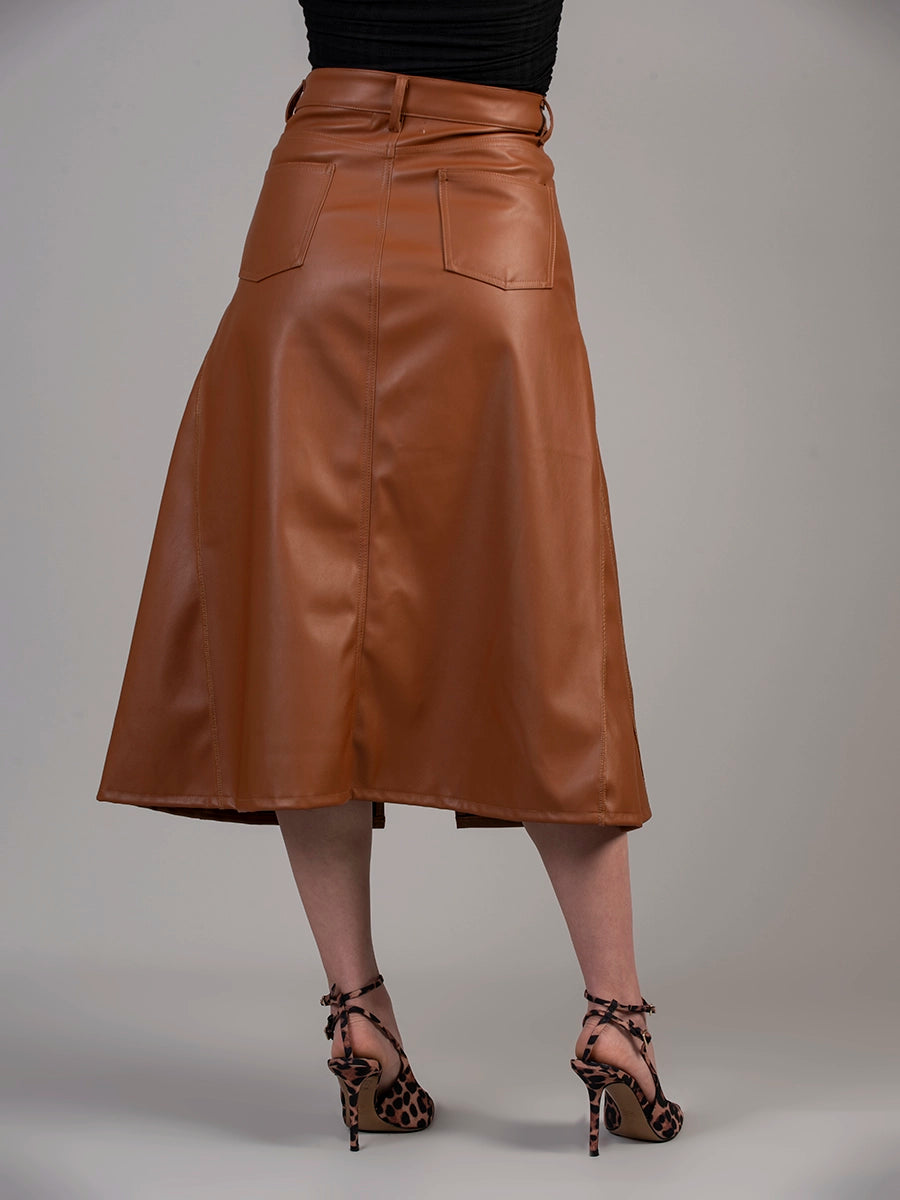 Falda Carla Efecto Piel Camel