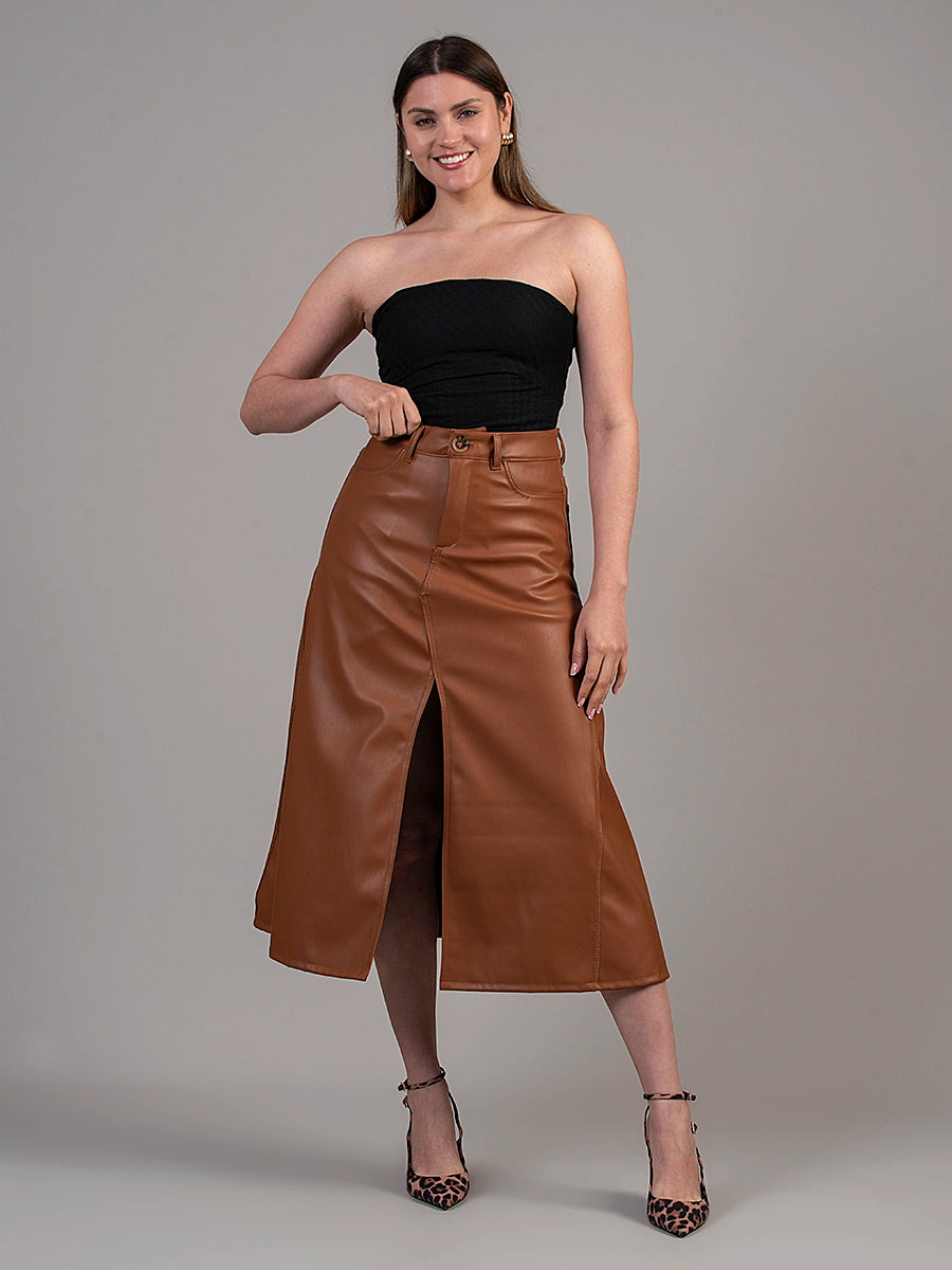 Falda Carla Efecto Piel Camel