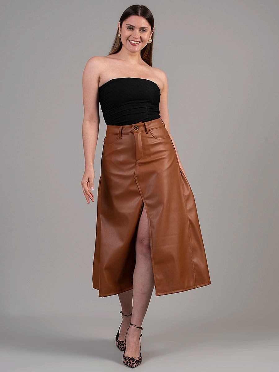 Falda Carla Efecto Piel Camel