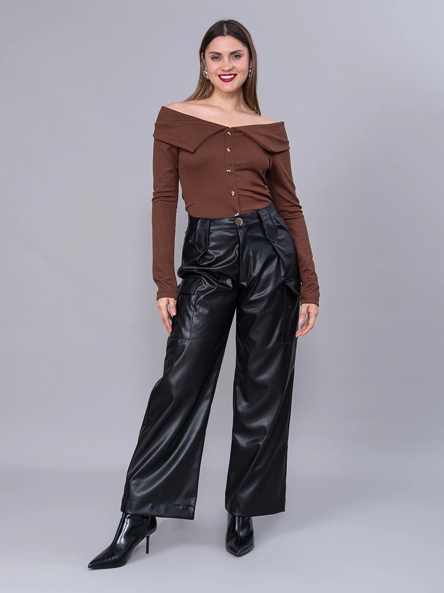 Polo Off Shoulder Chocolate Manga Larga - Polo de La Matier