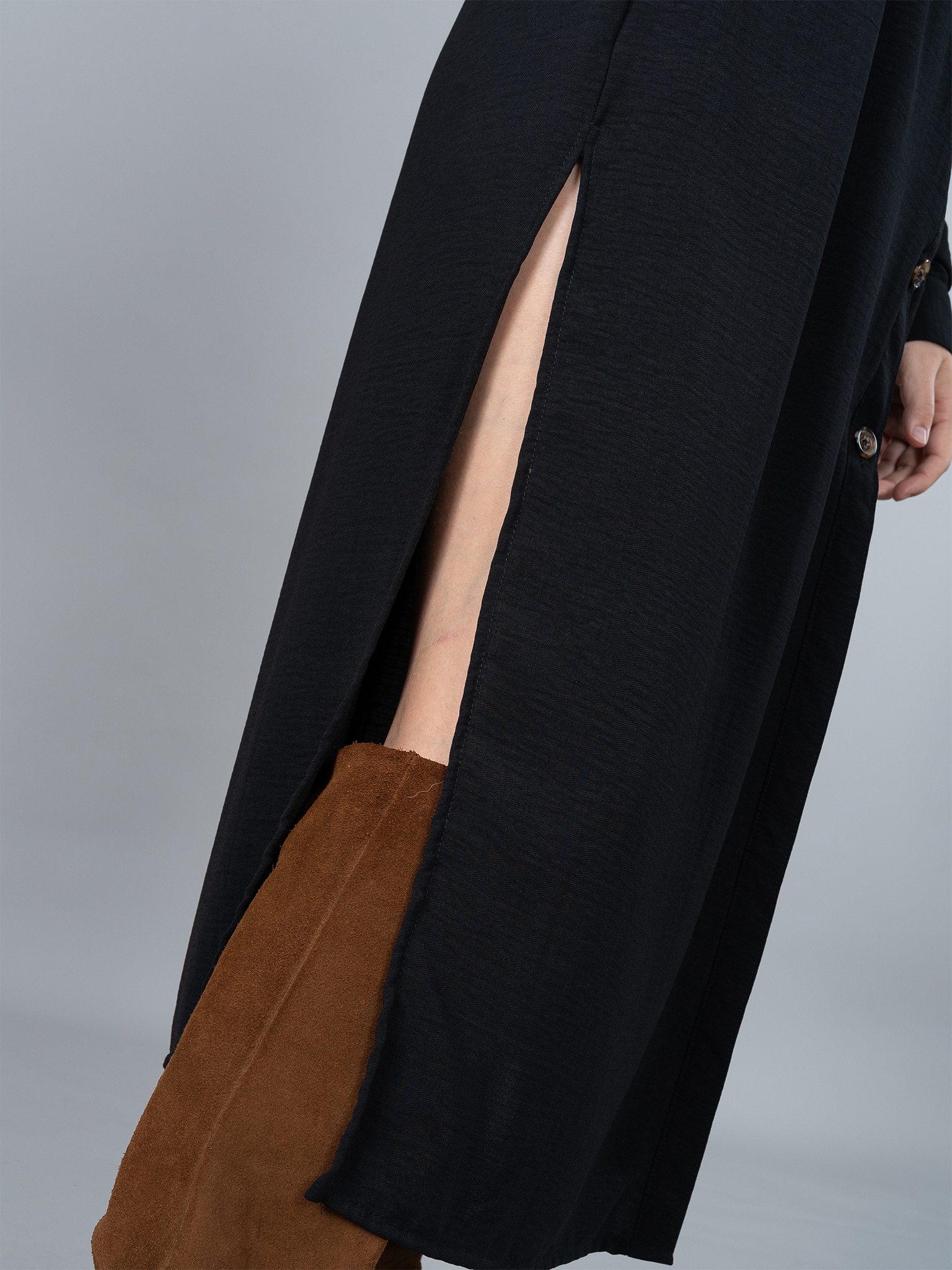 Vestido Camisero Isa Negro en Lino