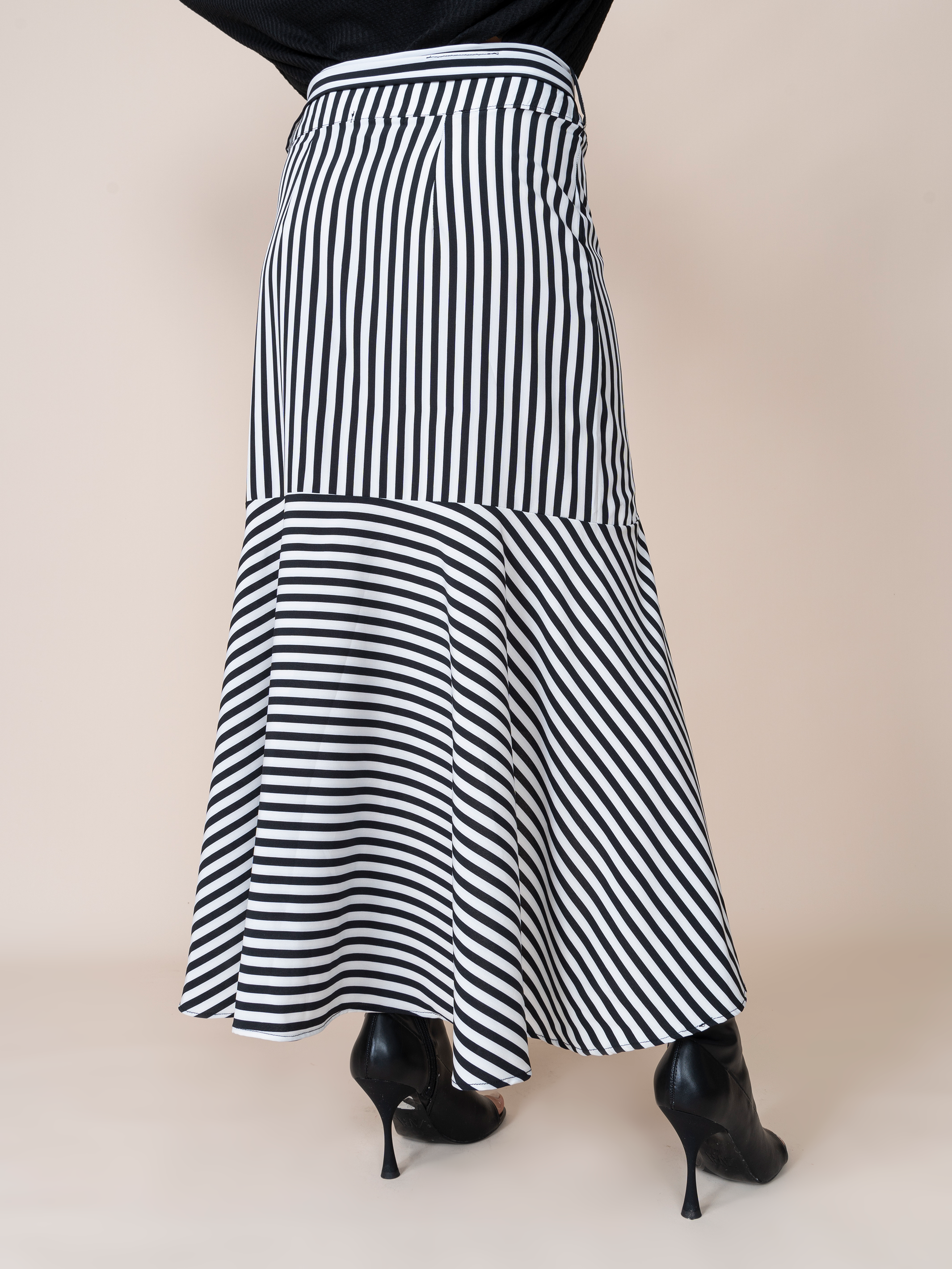 Lucero Striped Skirt