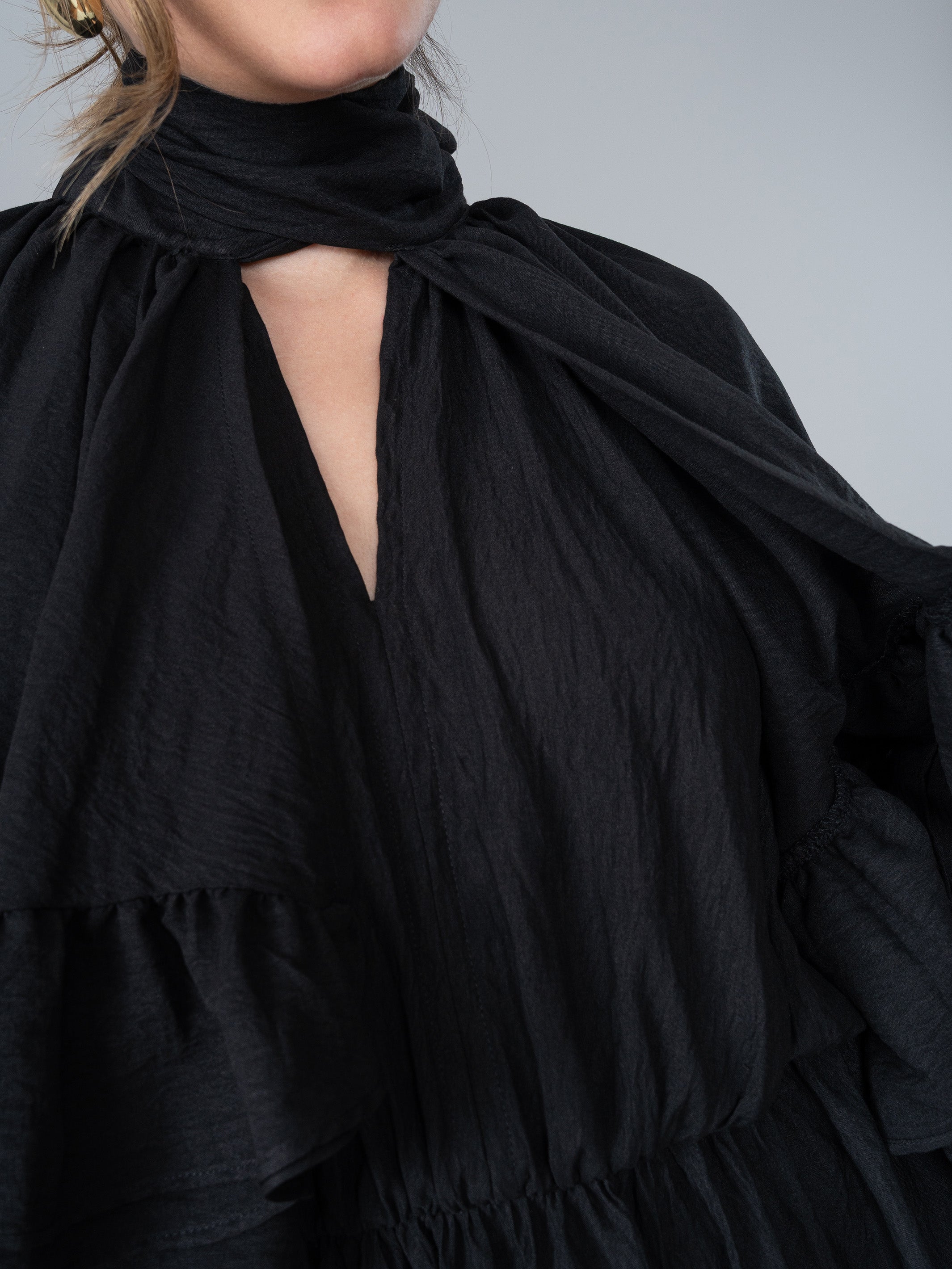 Vestido Julieta Negro en Gaia