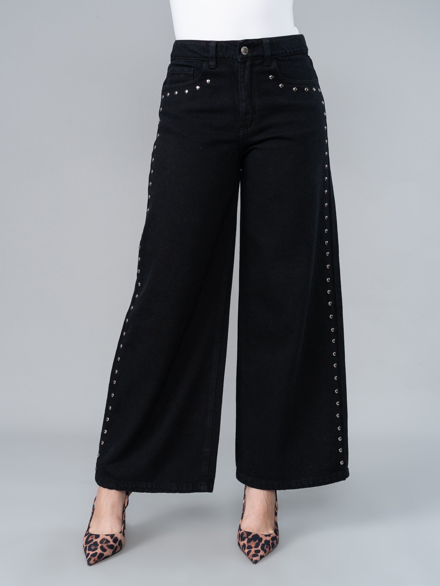 Jean de Tachas Lau Negro