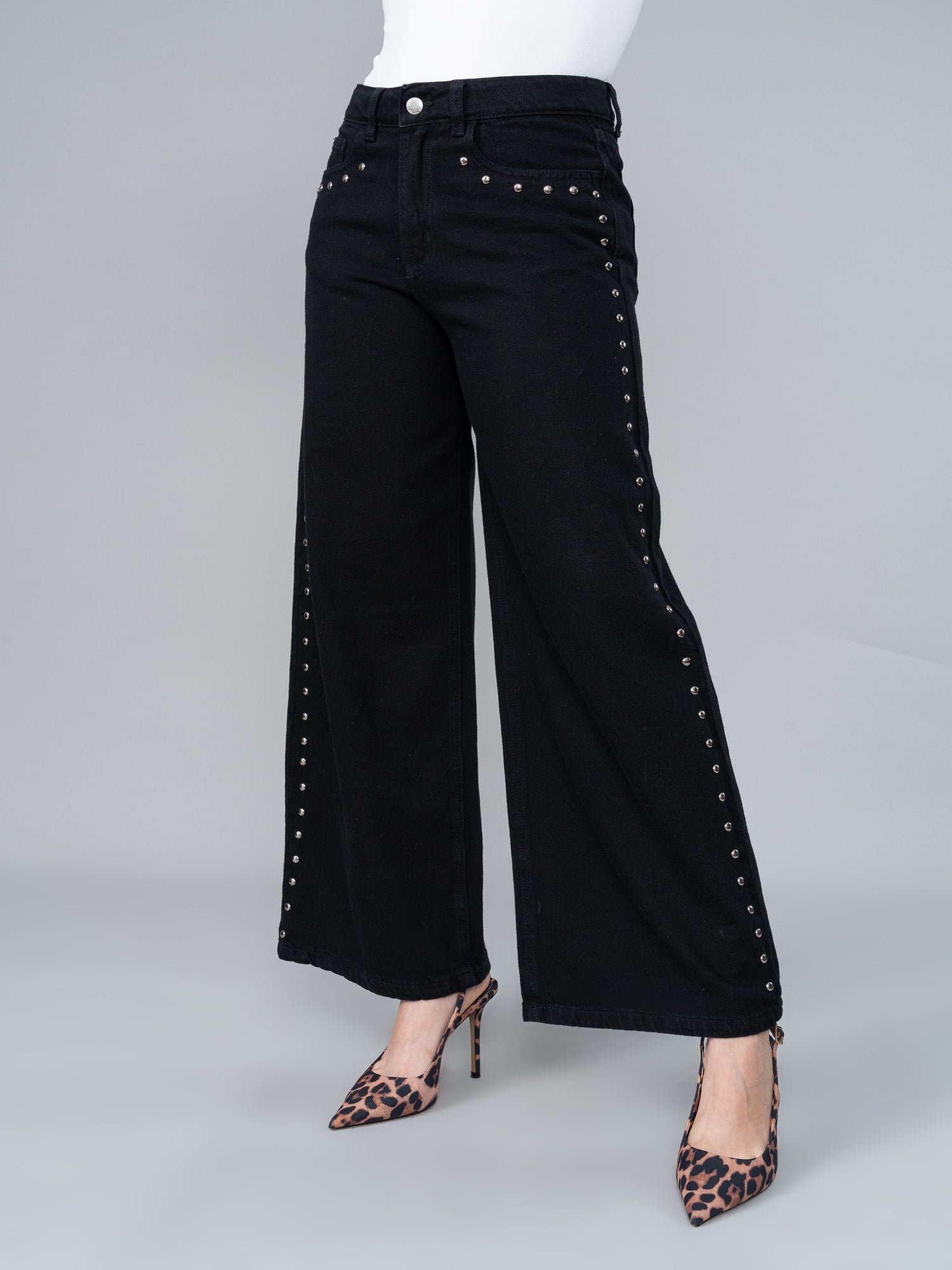 Jean de Tachas Lau Negro