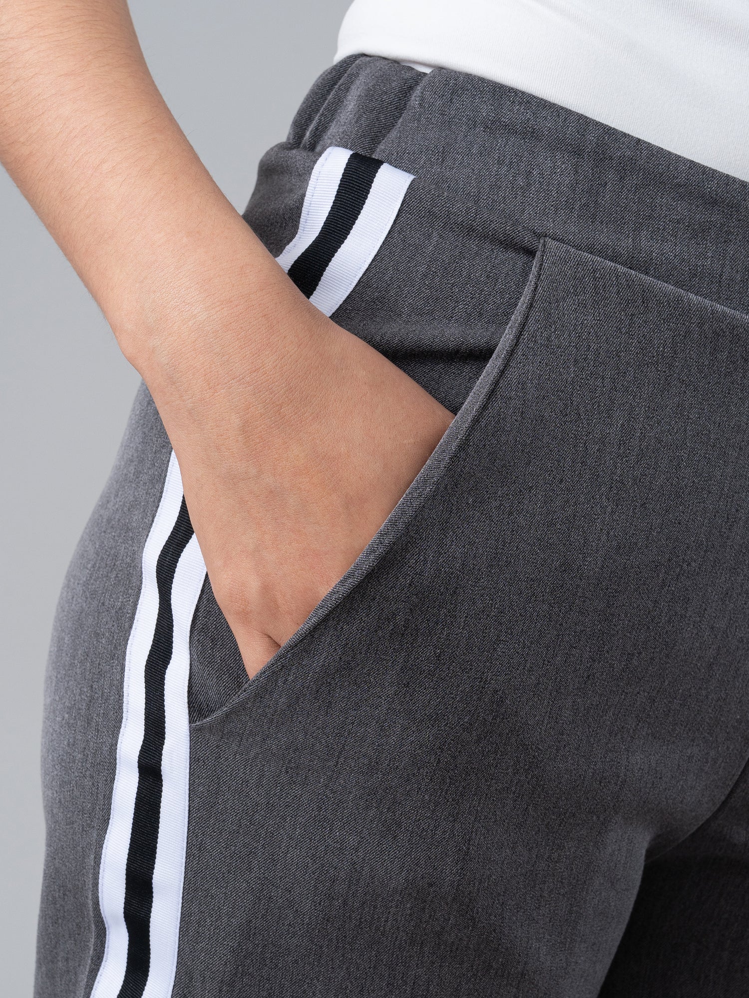 Pantalón Sofia Gris Sport