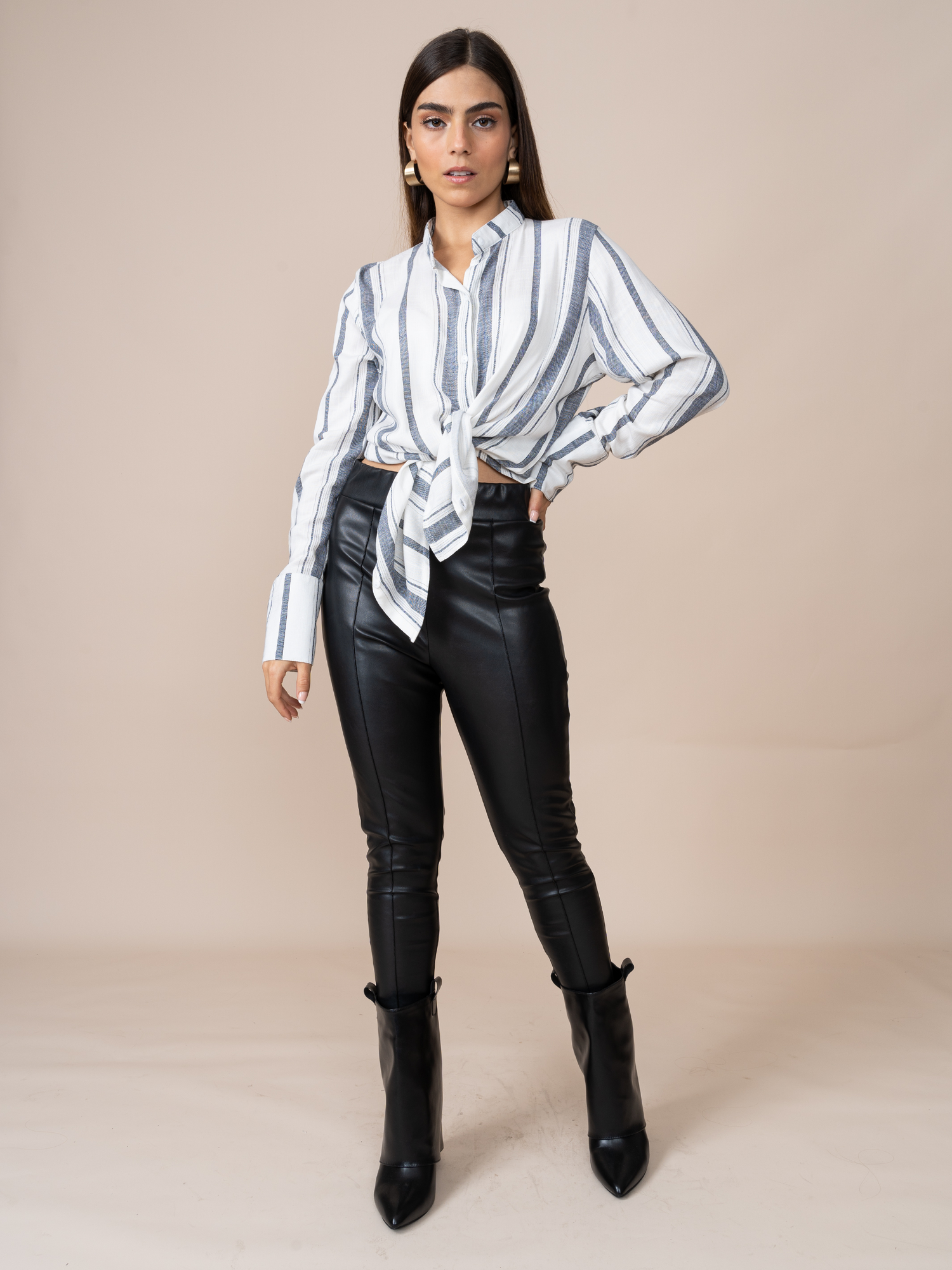 Blusa Gianina Rayas Plomo