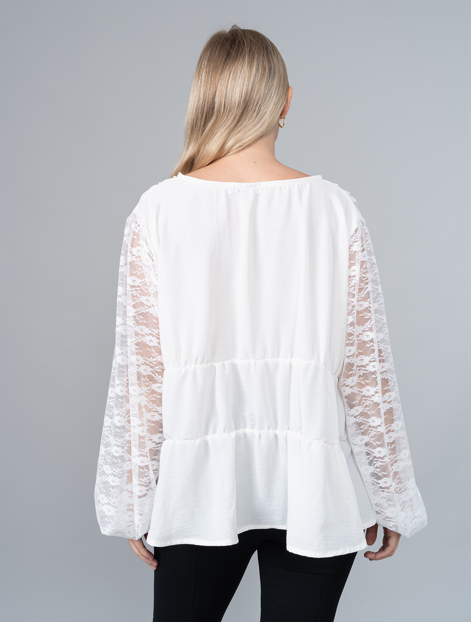 Blusa Valentina Hueso en Lino/Encaje