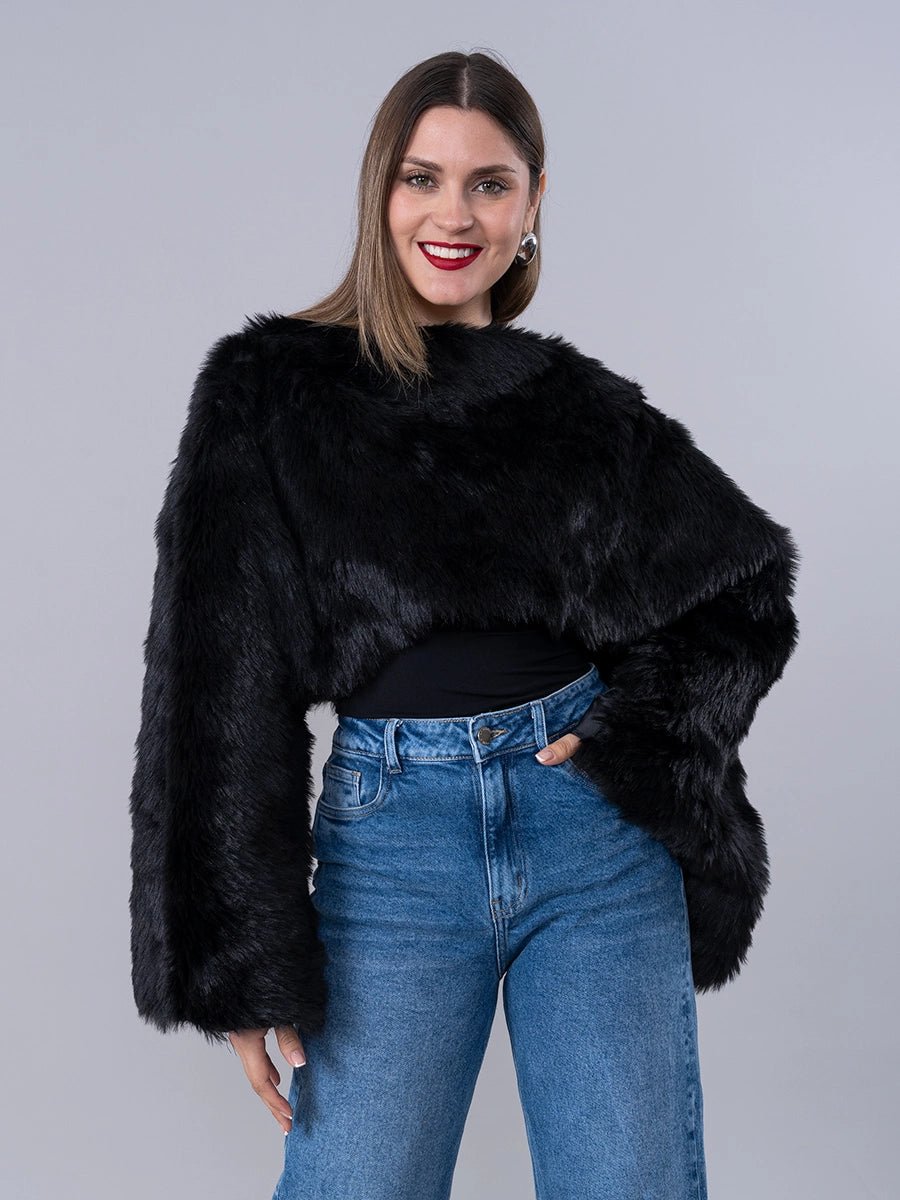 Capa Fur Alana negro - Abrigo de La Matier