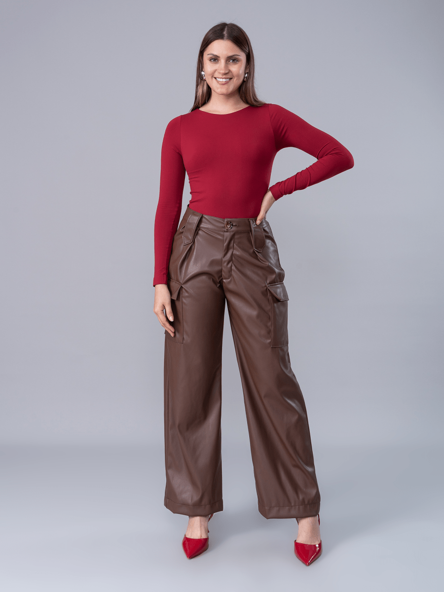 Cargo Efecto Piel Nathalia Marrón - PANTALON de La Matier