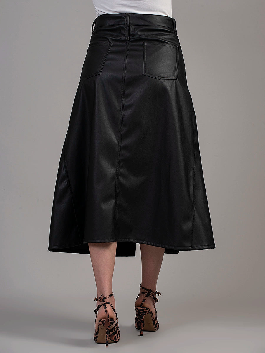 Falda Carla Efecto Piel Negra