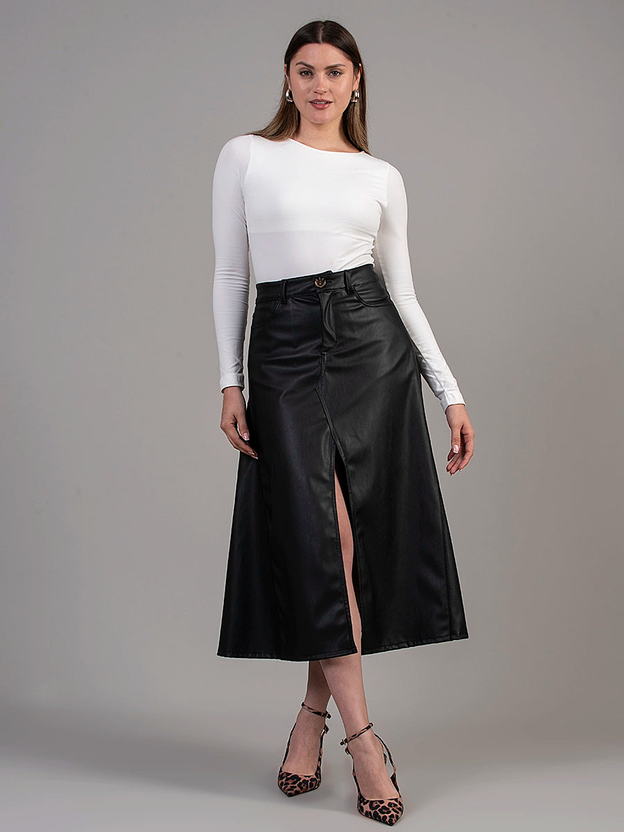 Falda Carla Efecto Piel Negra