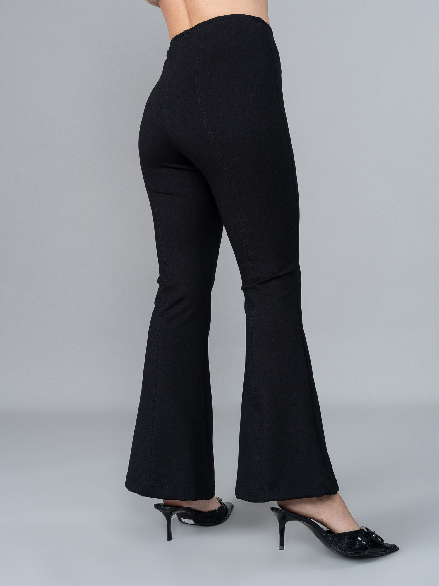 Pantalón Tamara Negro en Loma